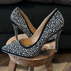 Shoedazzle prom metal studded black suede party pumps shoes